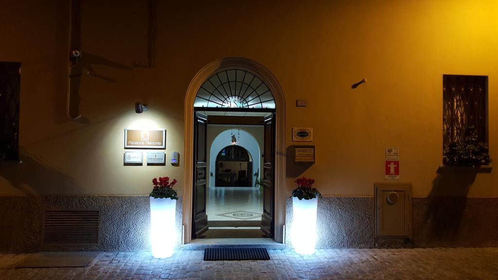 Pensione Piemonte 洛雷托 外观 照片