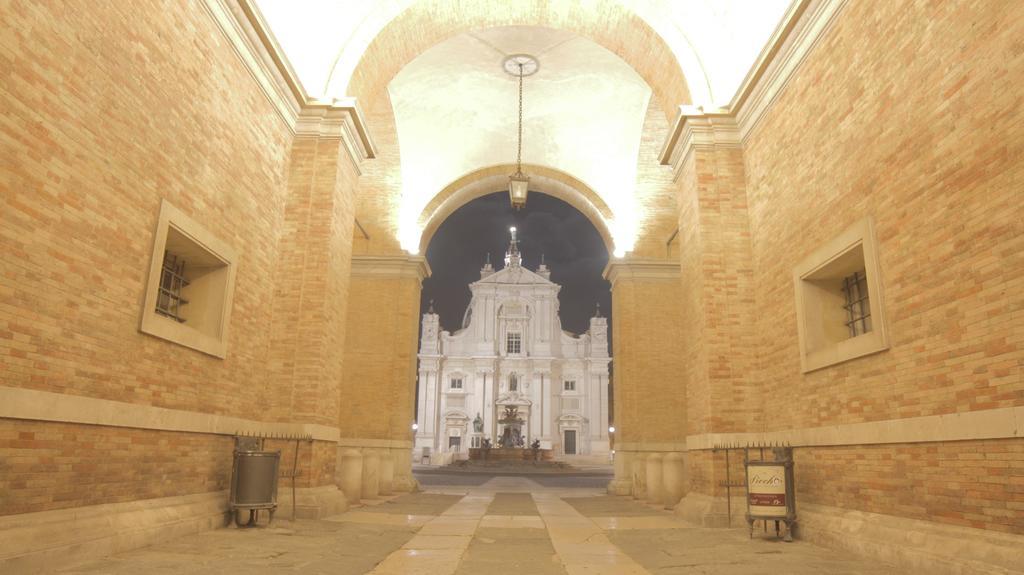 Pensione Piemonte 洛雷托 外观 照片