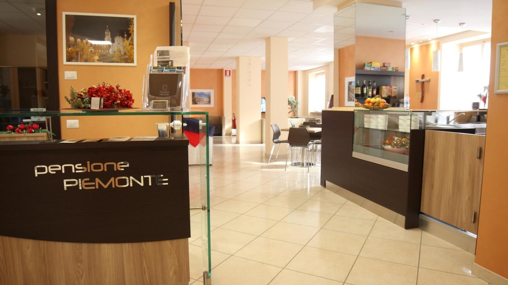Pensione Piemonte 洛雷托 外观 照片
