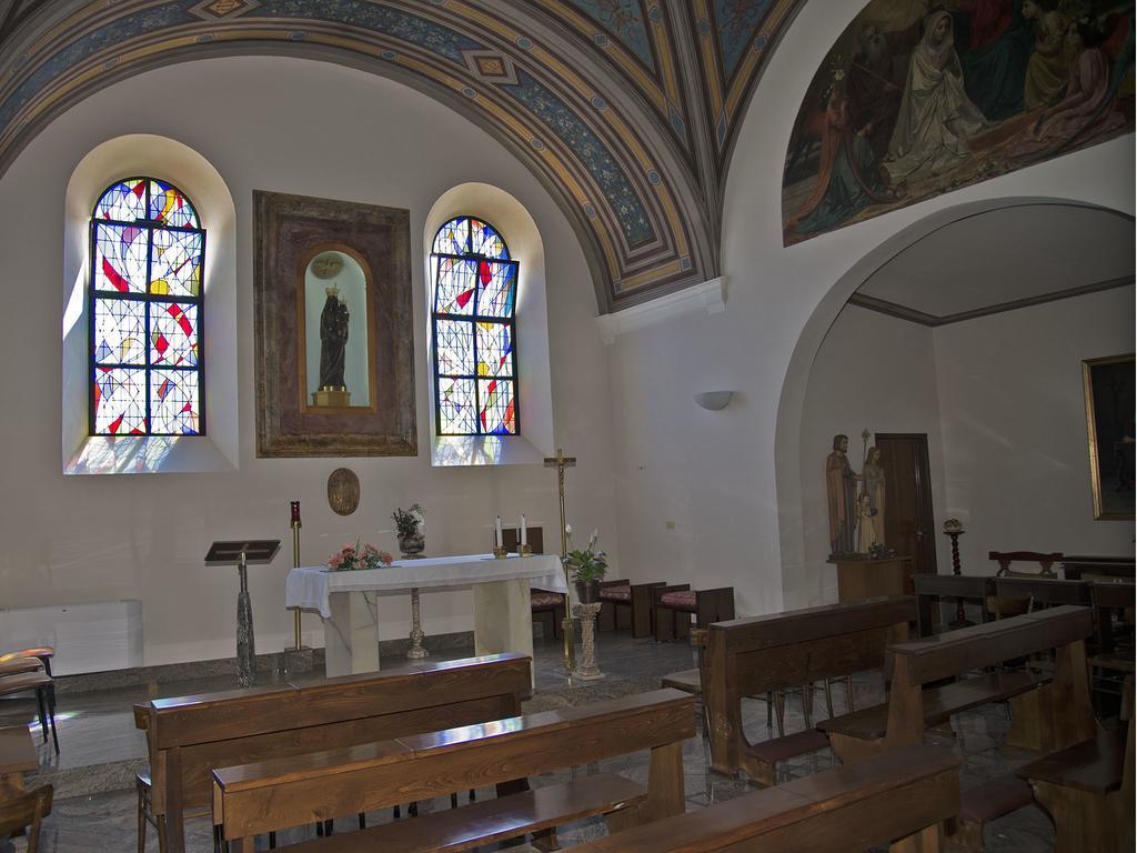 Pensione Piemonte 洛雷托 外观 照片